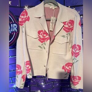 NWT Mystree Cardigan shacket with Pink Rose Motif- Medium